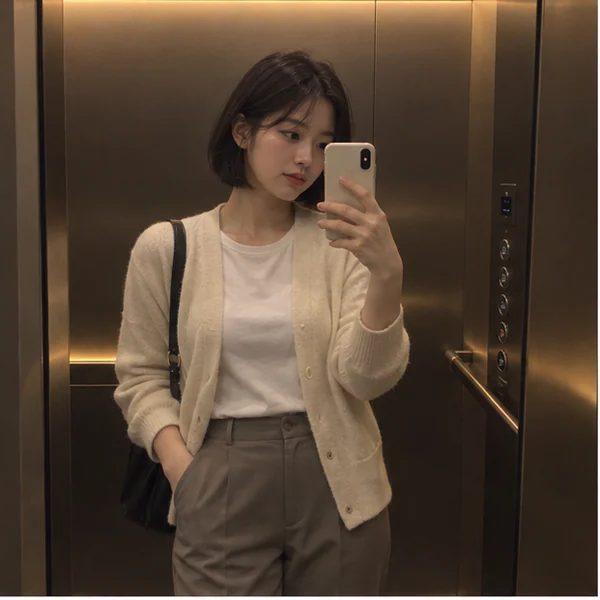 클로이 라운지 대표 안내 이미지
